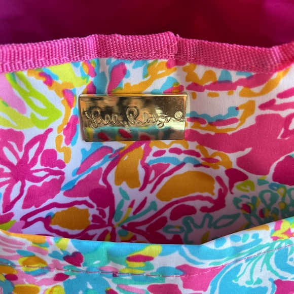 Lilly Pulitzer insulted beverage bucket tote with bottle opener. - Picture 2 of 4